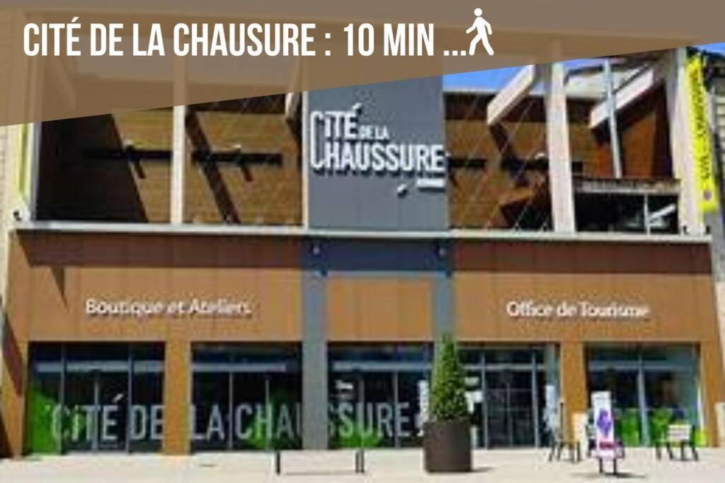 Romans-sur-Isère La Chaumiere, Centre Historique, Fibre, Ess, Rez-De-Chaussee, Bedinshop מראה חיצוני תמונה